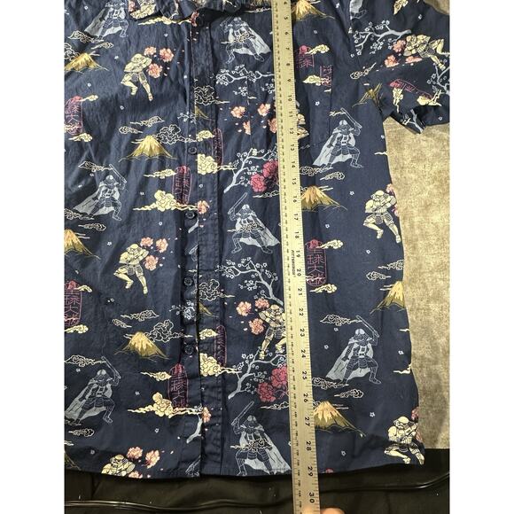 Star Wars Samurai Storm Trooper Woven Button-Up Size Large - Picture 5 of 6